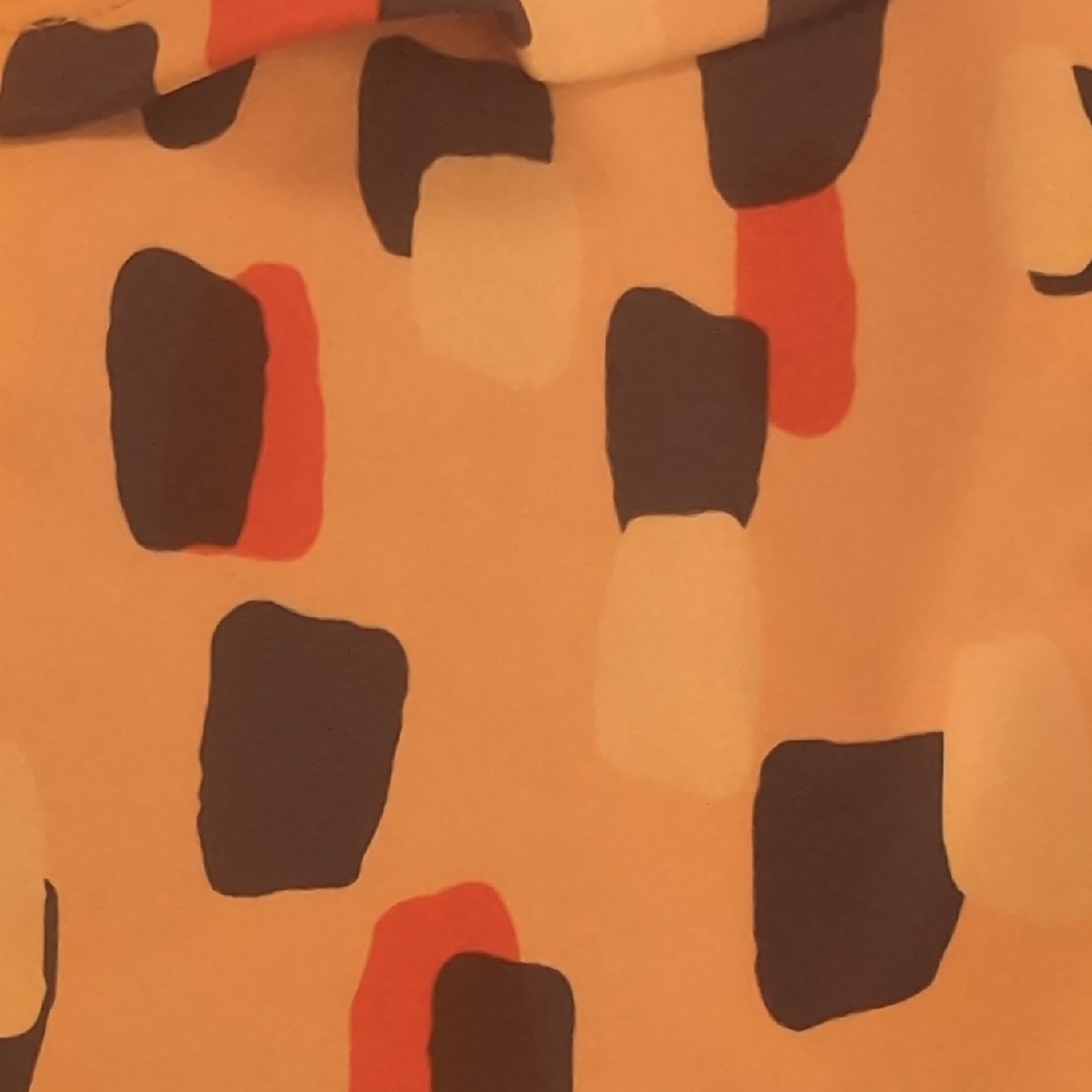 Off-Shoulder Patterned Top - Picture 5 of 5